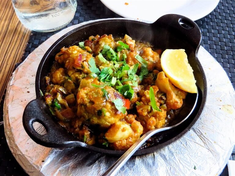 cauliflower with onions 768x576