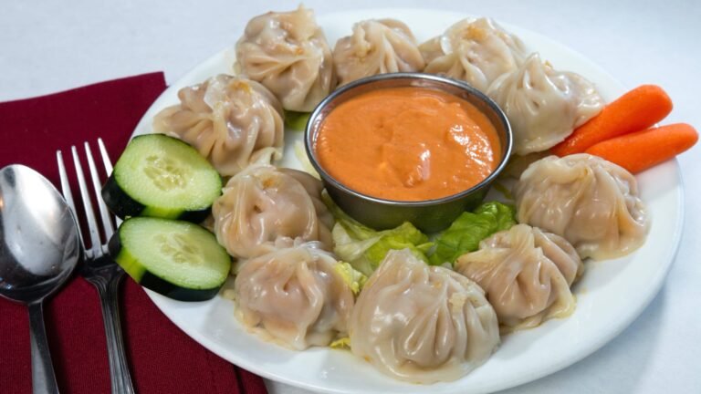 :https://dynamic-media-cdn.tripadvisor.com/media/photo-o/2b/99/79/ef/caption.jpg?